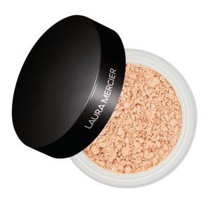 Laura Mercier Translucent Loose Setting Powder